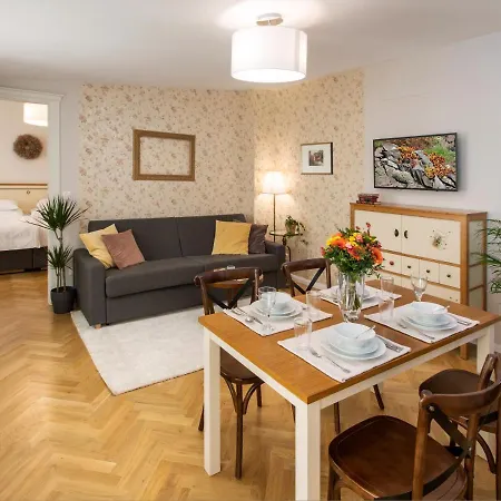Seno6 Apartment