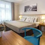 Seno6 Apartmán *